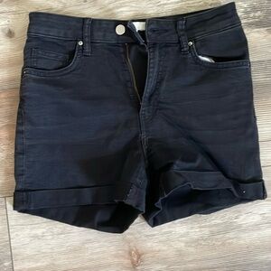 H&M black shorts stretchy